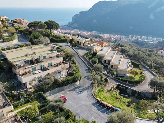 Appartamento monolocale in vendita in Via dei Navigatori, Finale Ligure