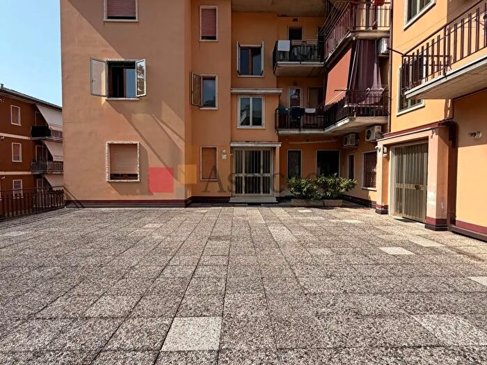 Appartamento con 5 locali in vendita in Negrar di Valpolicella