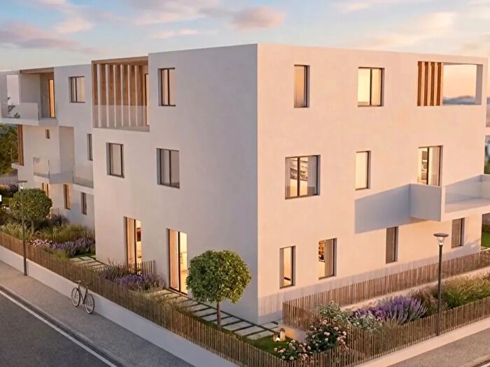 Appartamento quadrilocale in vendita in Via Alessandro Maggini, Ancona