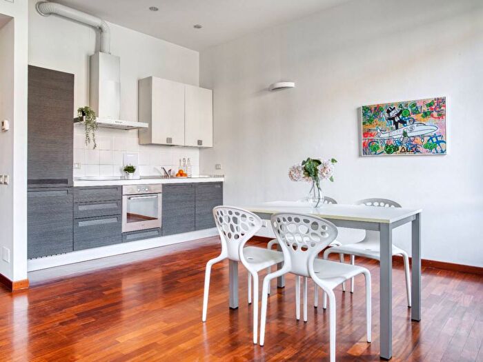 Appartamento bilocale in affitto in Via Crema, Porta Romana Medaglie d'Oro, Milano