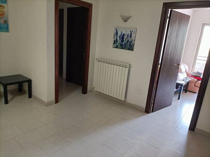 Appartamento quadrilocale in affitto in Aversa