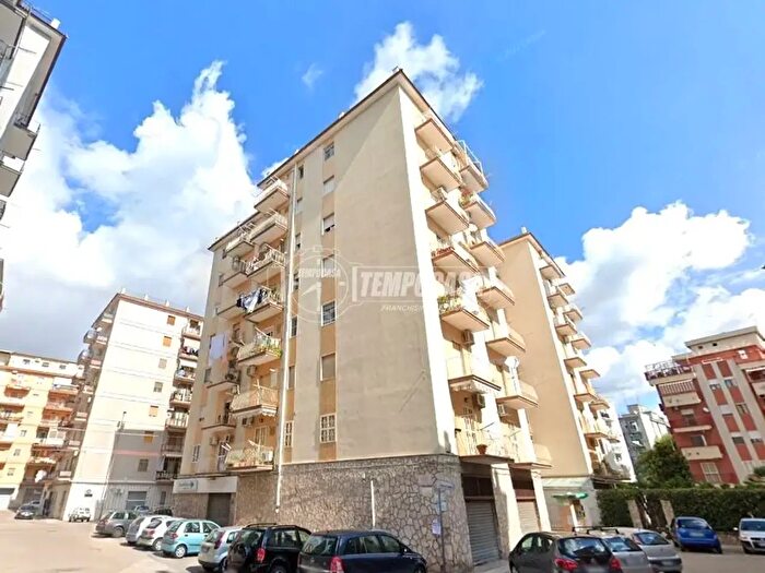 Appartamento trilocale in vendita in Via Vittorio Tamalio, Foggia