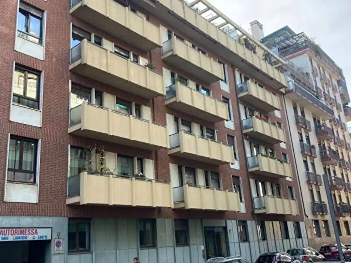 Appartamento con 6 locali in vendita in Via Alfonso La Marmora, Torino