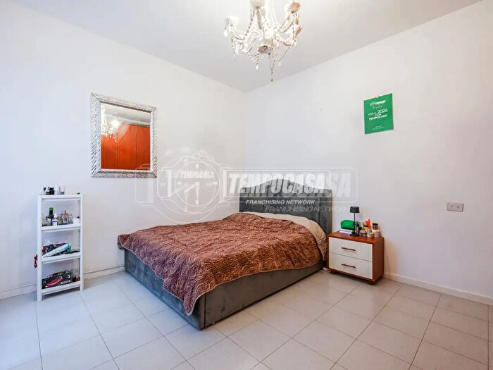 Appartamento trilocale in vendita in Via Vittorio Veneto, San Pietro In Casale