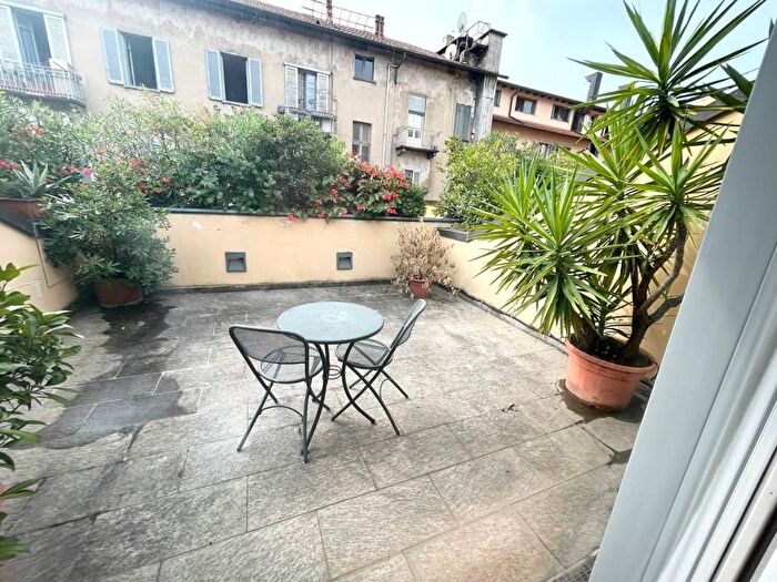 Appartamento bilocale in affitto in Via Pastrengo, Isola, Milano