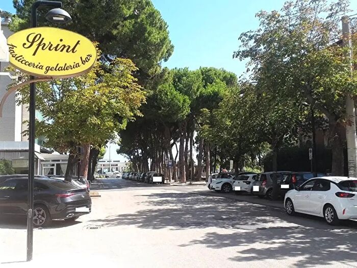 Appartamento trilocale in vendita in Via Gasbarrini, Giulianova