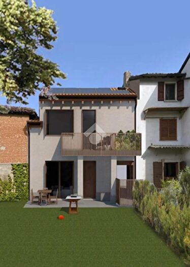 Casa quadrilocale in vendita in Via Dante Alighieri, Manerbio