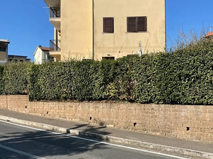 Appartamento trilocale in vendita in Via Giacomo Leopardi, Capalbio