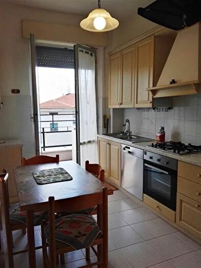 Appartamento bilocale in vendita in Ancona Zona Stazione, Ancona