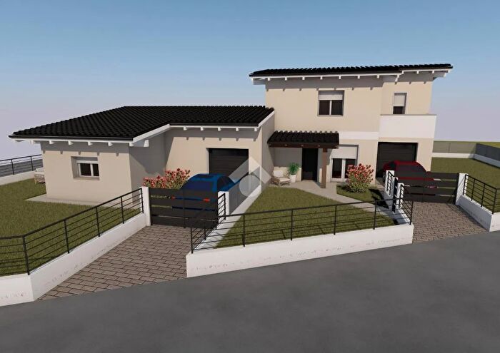 Case in Vendita e in Affitto - 3