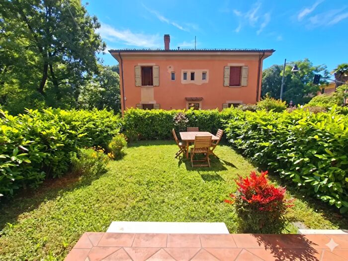 Appartamento quadrilocale in vendita in Via degli Orti, Bologna