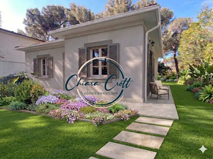 Casa quadrilocale in vendita in Livorno