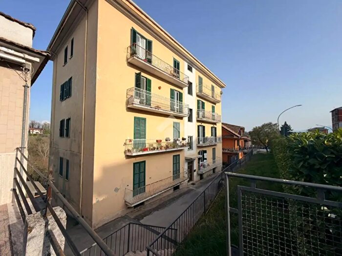 Appartamento quadrilocale in vendita in Viale Napoli, Frosinone