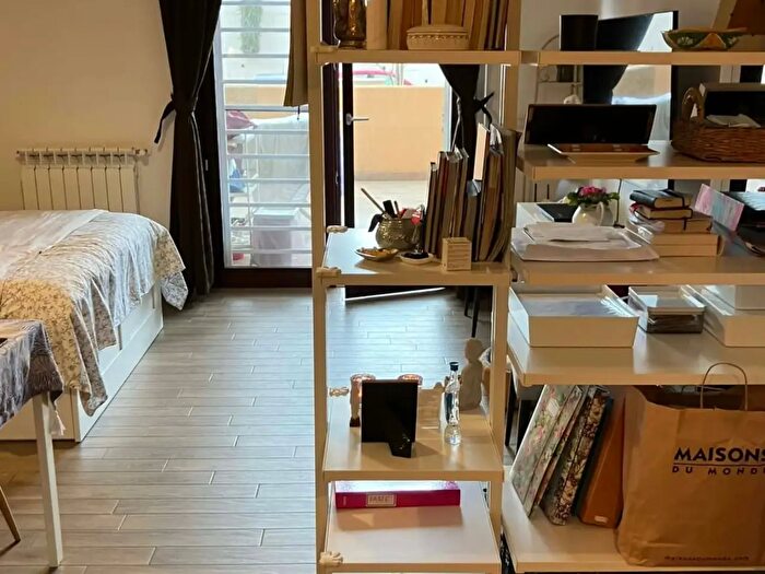 Appartamento monolocale in affitto in Via Enrico Bompiani, Roma