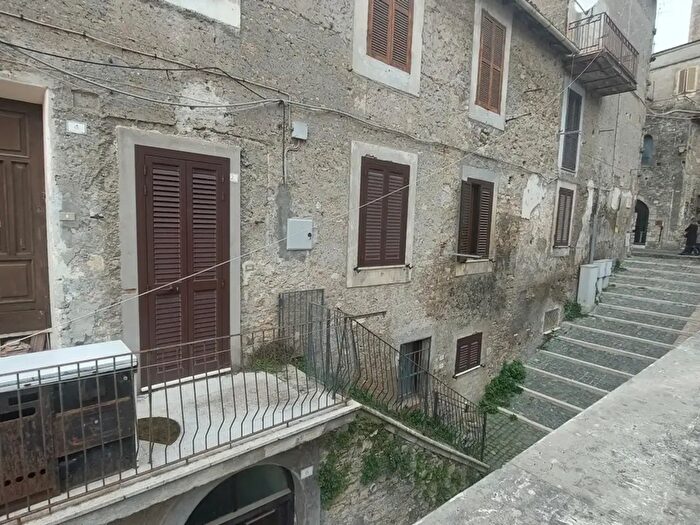 Appartamento trilocale in vendita in Vicolo del Cunicolo Snc, Anagni