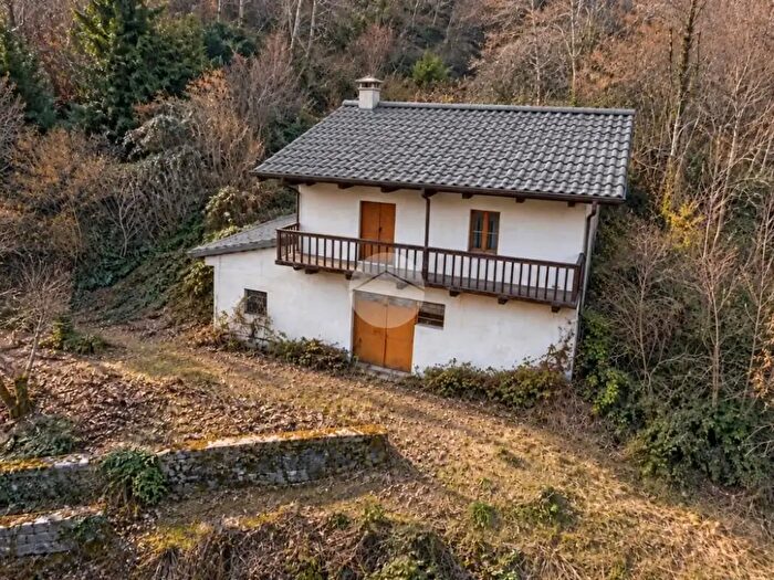 Casa trilocale in vendita in Via Talucco Basso, Pinerolo