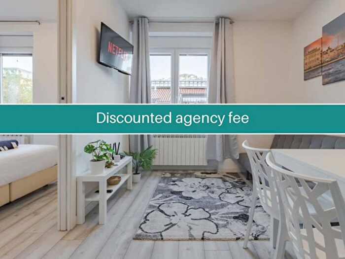 Appartamento trilocale in affitto in Via dei Giacinti, Gretta, Trieste
