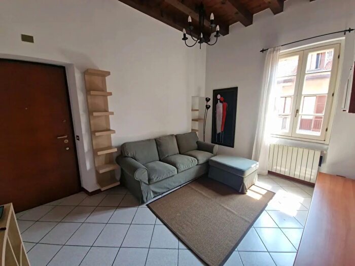 Appartamento bilocale in affitto in Via Zezio B, Como