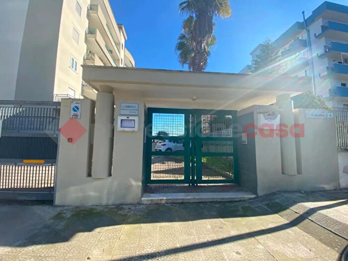 Appartamento quadrilocale in vendita in Via Tiziano Vecellio d, San Giorgio Ionico