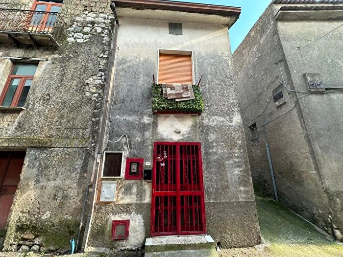 Casa bilocale in vendita in Via Carrara, Montesarchio