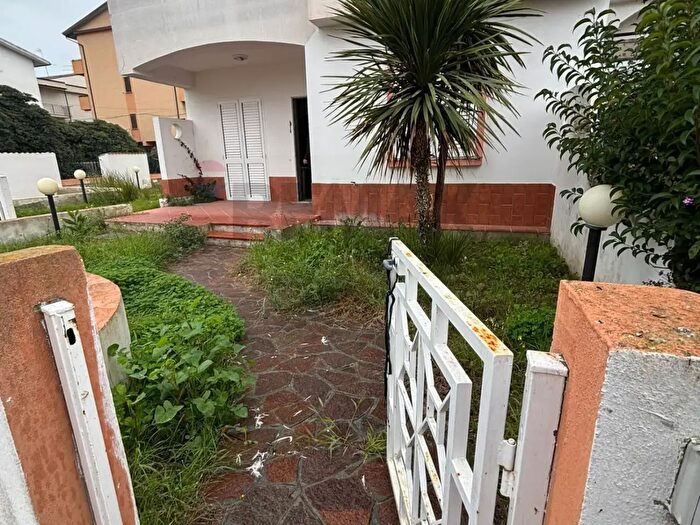 Casa con 5 locali in vendita in Via Pietro De Franco, Villapiana