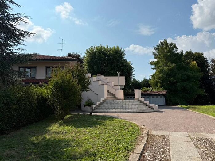 Casa con 5 locali in vendita in Villarbasse