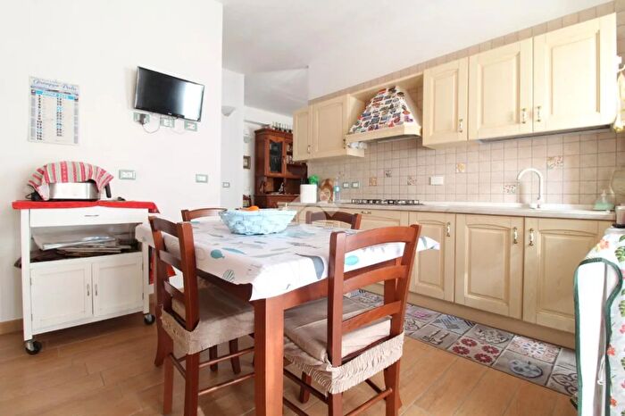 Appartamento quadrilocale in vendita in Viale Umberto I, Sassari