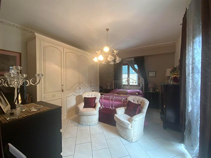 Casa con 12 locali in vendita in Via Amenano, Misterbianco