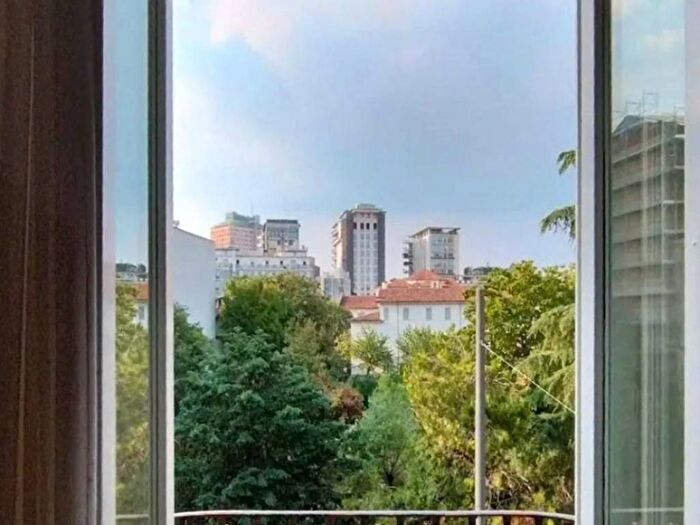 Appartamento con 5 locali in affitto in Via Giuseppe Mercalli, Quadronno Crocetta, Milano