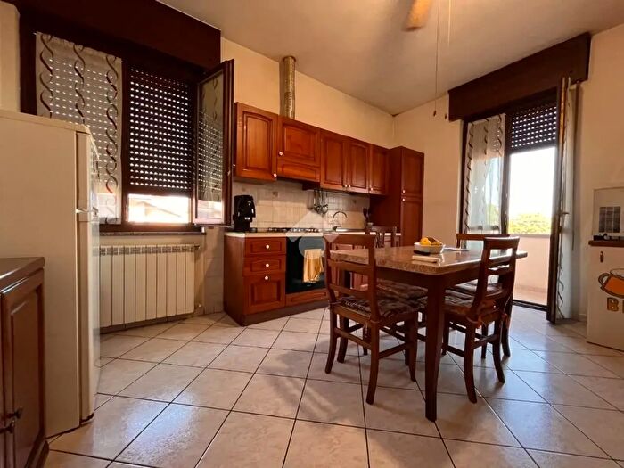 Appartamento bilocale in vendita in Via Sant'Ambrogio, Romentino