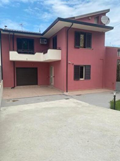 Casa con 5 locali in vendita in San Martino Valle Caudina