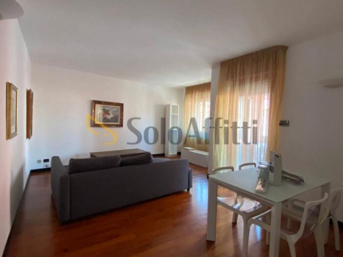 Appartamento trilocale in affitto in corso torino, Sacro Cuore, Novara