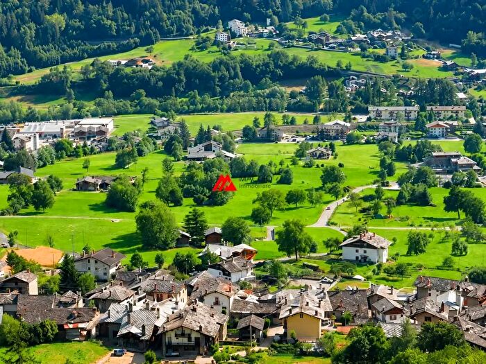 Appartamento trilocale in vendita in Frazione La Ruine, Morgex