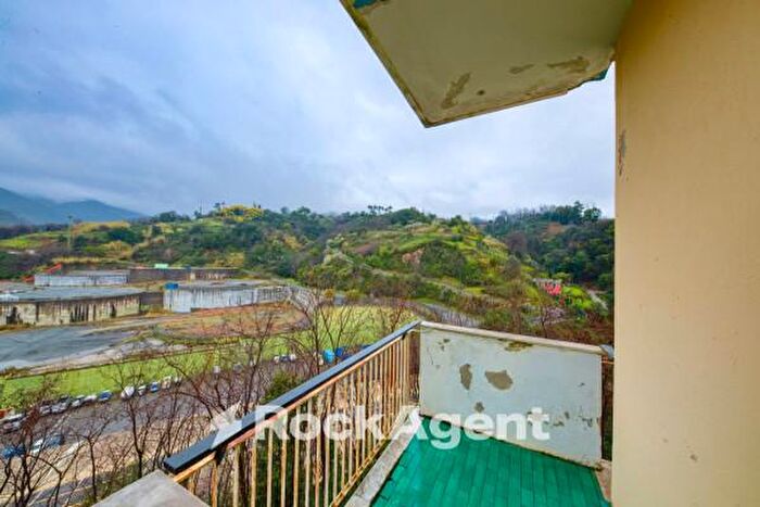 Appartamento bilocale in vendita in Via Monte Oliveto, Genova