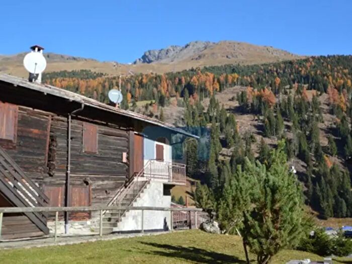 Appartamento quadrilocale in vendita in Via Plagheira, Valfurva