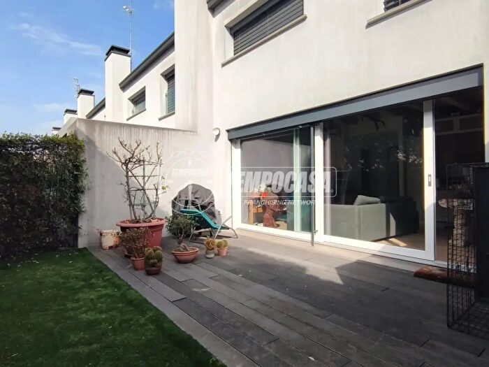 Appartamento bilocale in vendita in Via degli Artisti, Padova