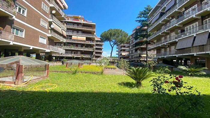 Appartamento trilocale in vendita in Via Monte Rosa, Guidonia Montecelio