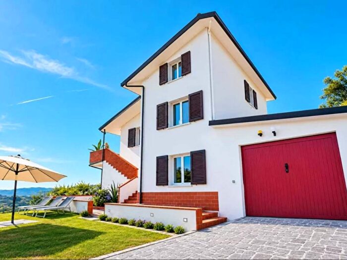 Casa con 6 locali in affitto in Via Prulla, Olmo Santa Caterina Falcinello, Sarzana