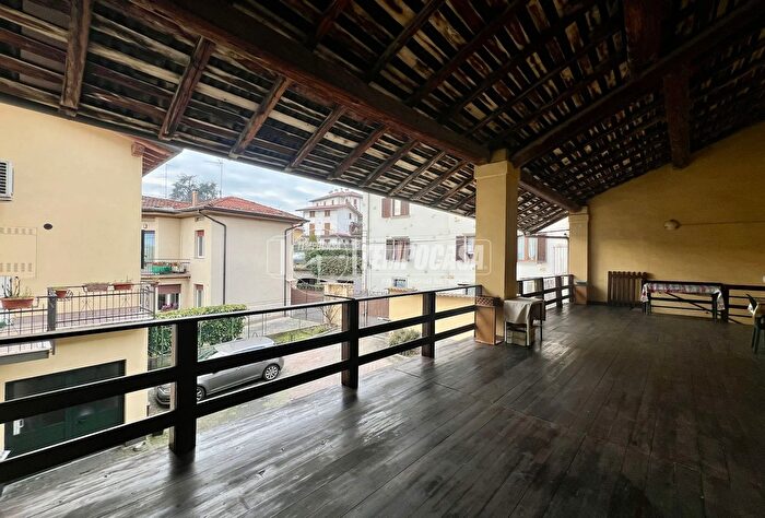 Appartamento con 5 locali in vendita in Via Cesarina, Palazzolo SullOglio