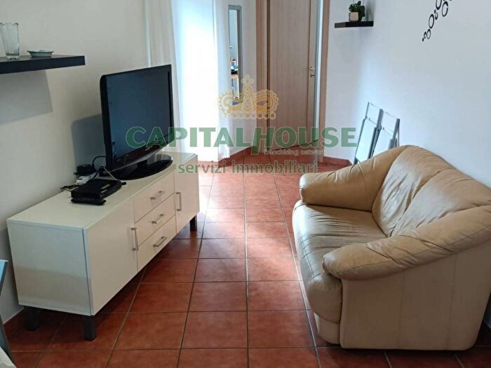 Appartamento bilocale in affitto in Via Quercione, San Leucio Briano, Caserta