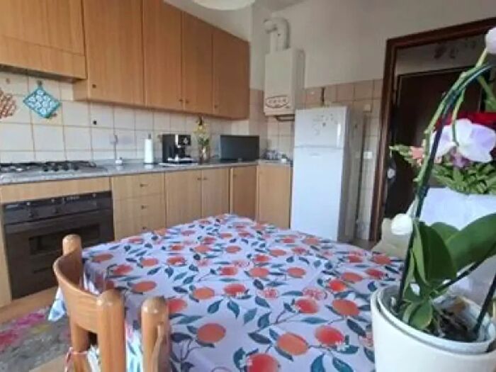 Appartamento trilocale in affitto in Via Evangelista Torricelli, Lissone