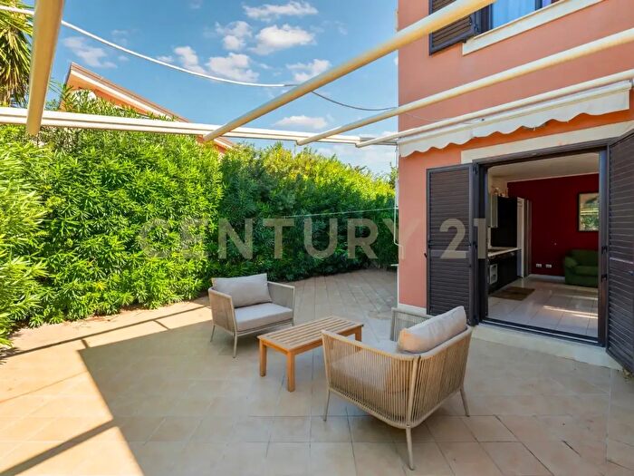 Casa trilocale in vendita in Viale Arcobaleno, Noto