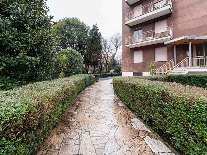 Appartamento bilocale in vendita in Via Giovanni Meli, Milano