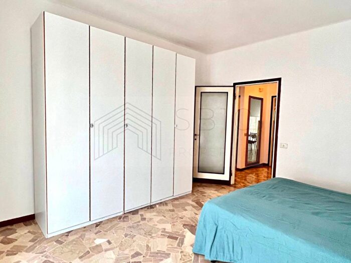 Appartamento trilocale in affitto in Piave Tricolore, Milano