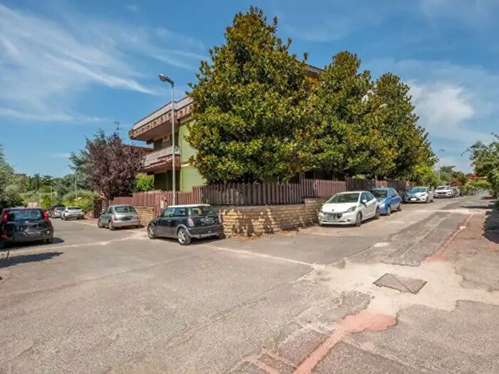 Appartamento quadrilocale in vendita in Via Giovanni Pascoli, Fonte Nuova