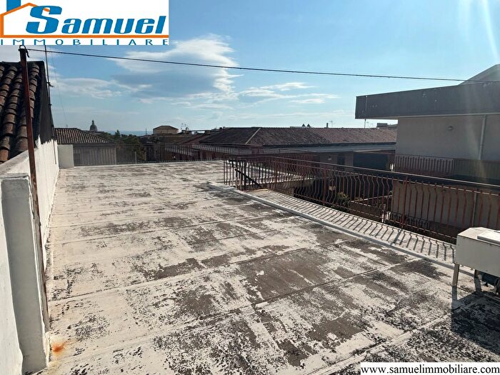 Appartamento trilocale in vendita in Via Concordia, Riposto