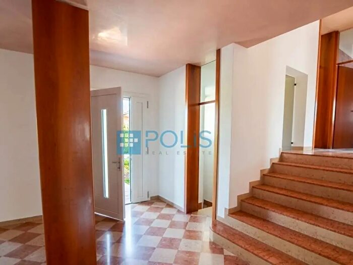 Casa con 7 locali in vendita in Via Veneto, Stra