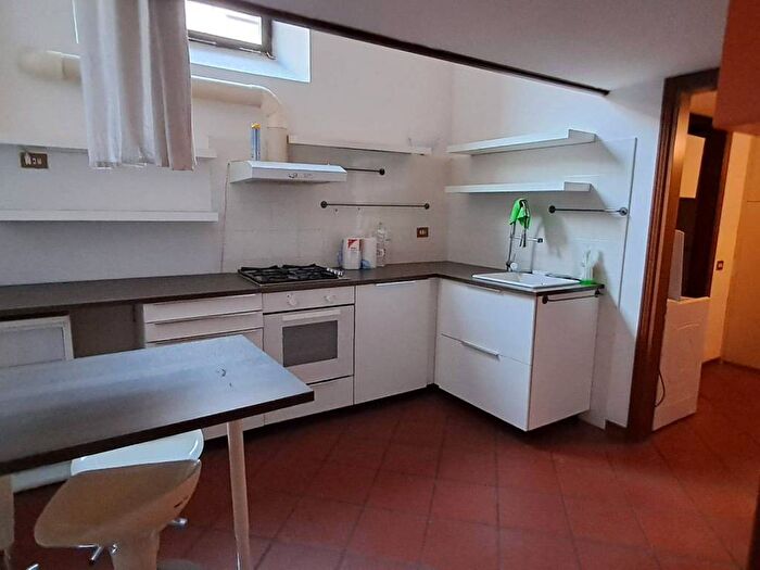 Appartamento bilocale in affitto in Via dellAbate, Centro Storico, Reggio Emilia