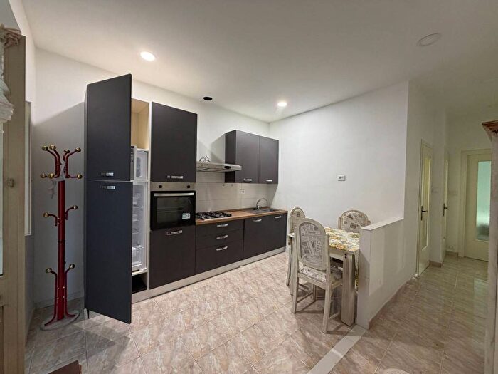 Appartamento trilocale in affitto in Corso Giulio Cesare, Barriera di Milano, Torino