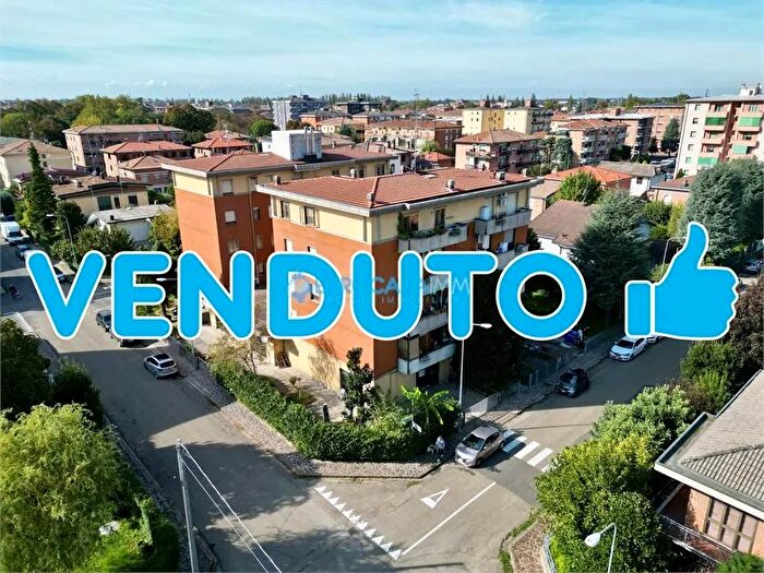 Appartamento con 5 locali in vendita in Via Francesco Nitti Carpi Mo, Carpi